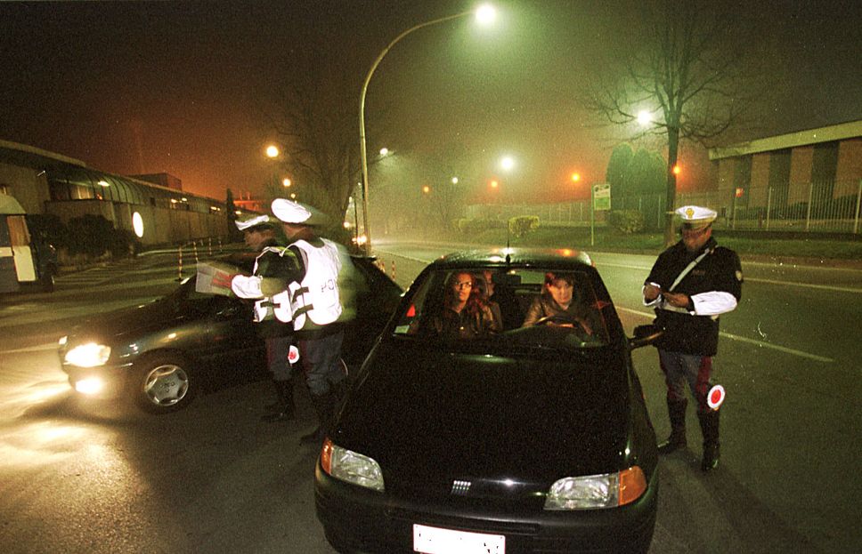 inseguimento ladri borsetta