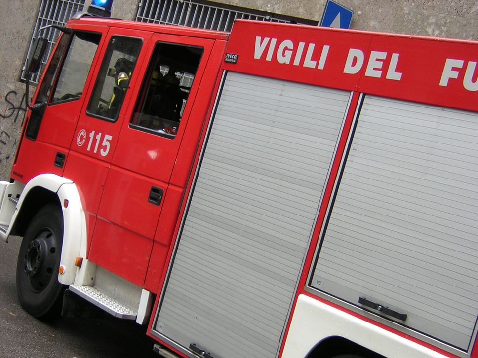 incendio palazzina Zingonia incendio palazzina Zingonia
