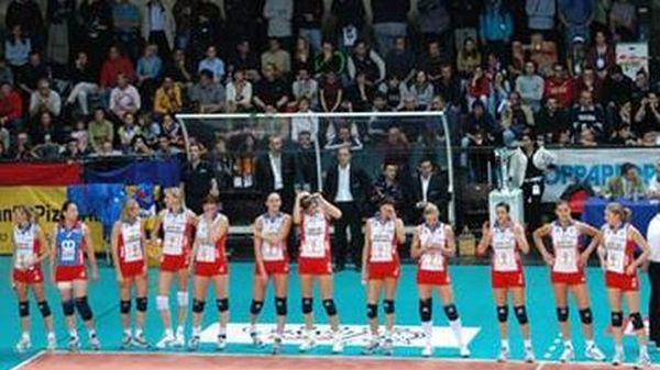 Foppa, schermoGli sportivi che non hanno il biglietto 
