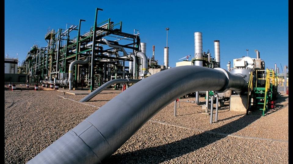 Incidenti lavoro: muore al petrolchimico Incidenti lavoro: muore al petrolchimico