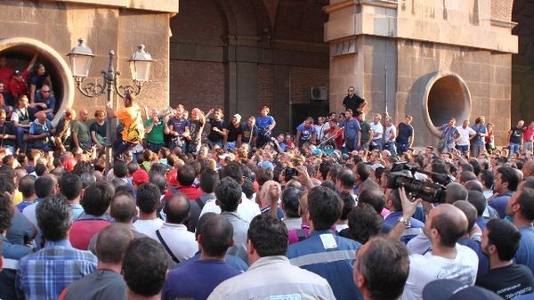 Immagine per 851c2e68-c5ff-11e2-9aa0-14fcbf70868d
