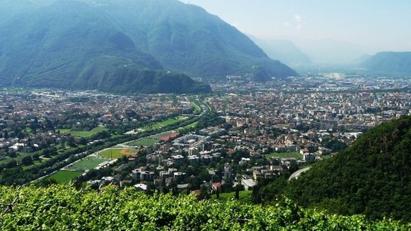 Immagine per dffd0bb2-da69-11e2-b59d-0498be5f144d