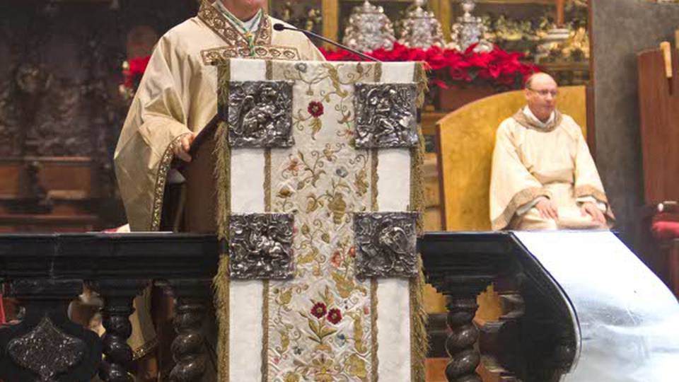 Il vescovo nel giorno dell’Epifania «Ricordiamo chi per noi è stato la luce» Il vescovo nel giorno dell’Epifania «Ricordiamo chi per noi è stato la luce»