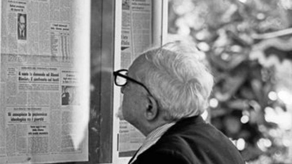 Qual è la prima homepage de L’Eco? La storica bacheca sul Sentierone Qual è la prima homepage de L’Eco? La storica bacheca sul Sentierone