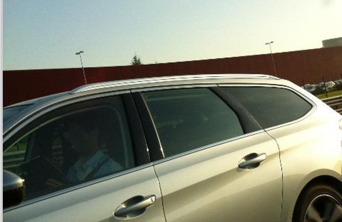 Diamo un'occhiata all'email..... Il pericolo corre sull'autostrada Diamo un'occhiata all'email..... Il pericolo corre sull'autostrada