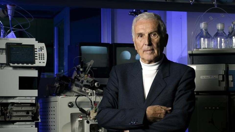 «Sui vaccini controlli rigorosi» Garattini frena gli allarmismi «Sui vaccini controlli rigorosi» Garattini frena gli allarmismi