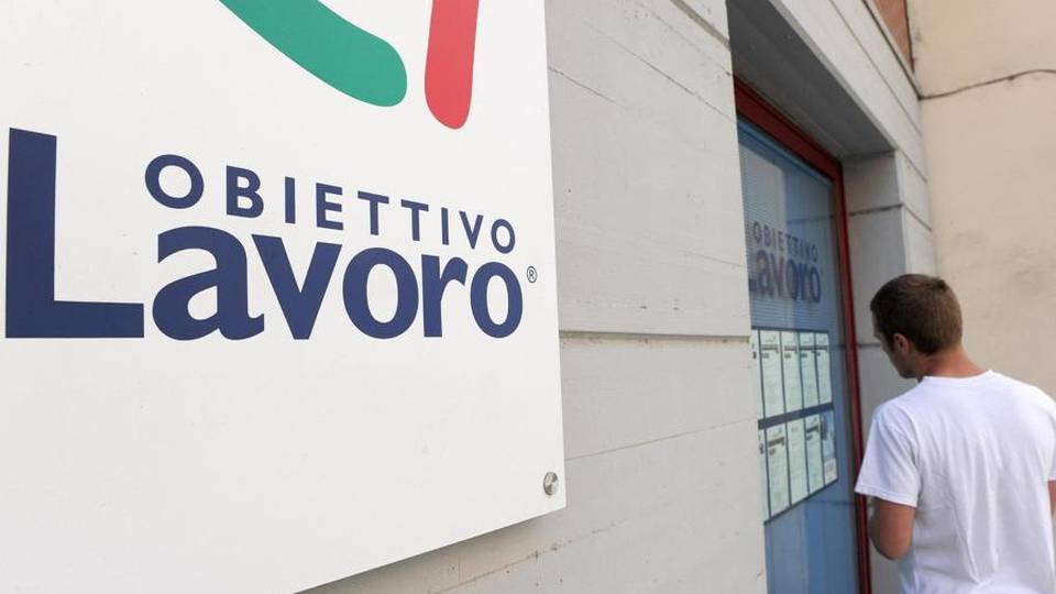 Molte fedi sotto lo stesso cielo 4 tappe sul tema giovani e lavoro Molte fedi sotto lo stesso cielo 4 tappe sul tema giovani e lavoro