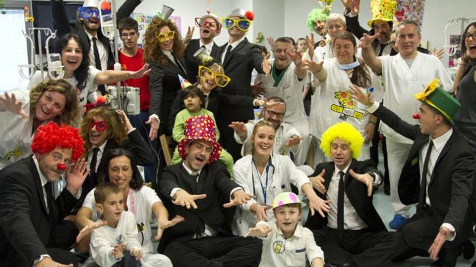 Le Iene all’ospedale di Bergamo Ecco il video per i bimbi della pediatria Le Iene all’ospedale di Bergamo Ecco il video per i bimbi della pediatria
