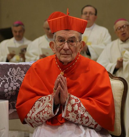 Il cardinale Loris Capovilla nella chiesa parrocchiale di Sotto il Monte