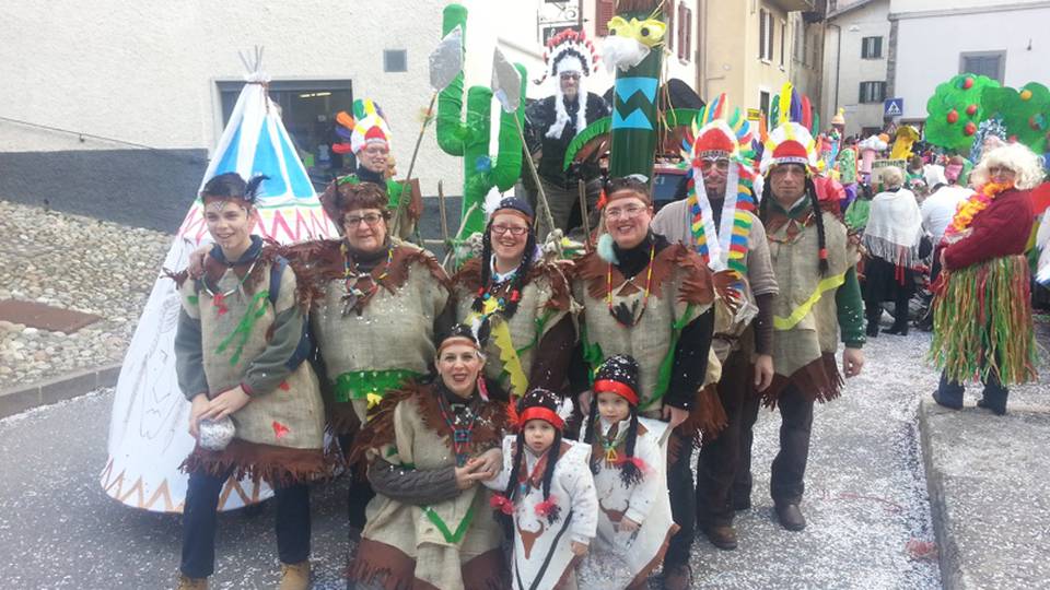Il carnevale a Moio de' Calvi ha attirato gente da tutta la valle Il carnevale a Moio de' Calvi ha attirato gente da tutta la valle