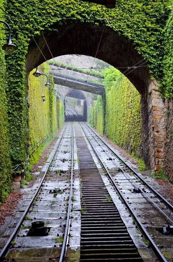 Bergamo: i binari della  funicolare