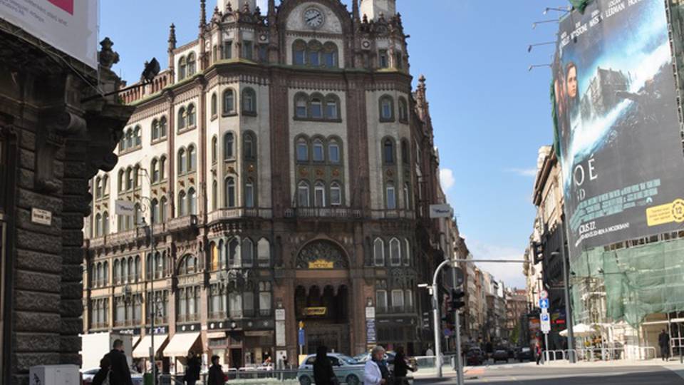 Melodie danubiane nella magica Budapest Melodie danubiane nella magica Budapest