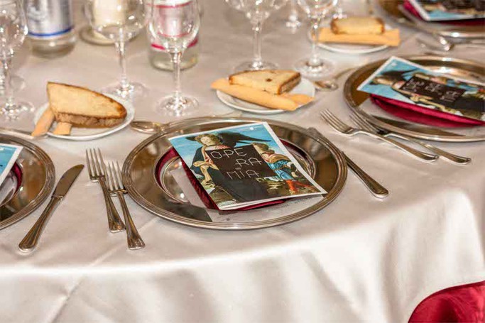 La cena di gala al salone d’onore dell’Accademia Carrara