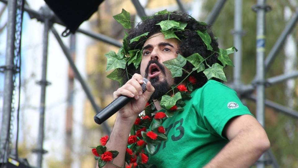 Hit parade, Caparezza ancora in testa Hit parade, Caparezza ancora in testa