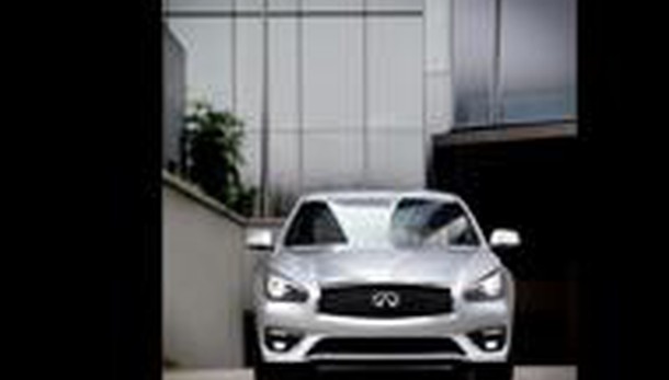 Verso Parigi/7 Infiniti rivede la Q70