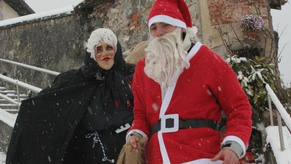 ASPETTANDO LA BEFANA TRA CONCERTI E MERCATINI ASPETTANDO LA BEFANA TRA CONCERTI E MERCATINI