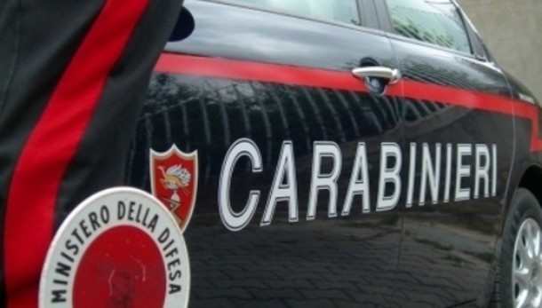 Uccide la madre, arrestata 17enne