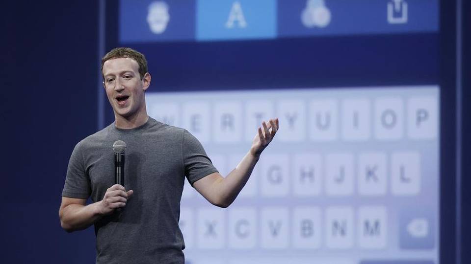 Il signor Facebook e gli occhi di sua figlia Il signor Facebook e gli occhi di sua figlia
