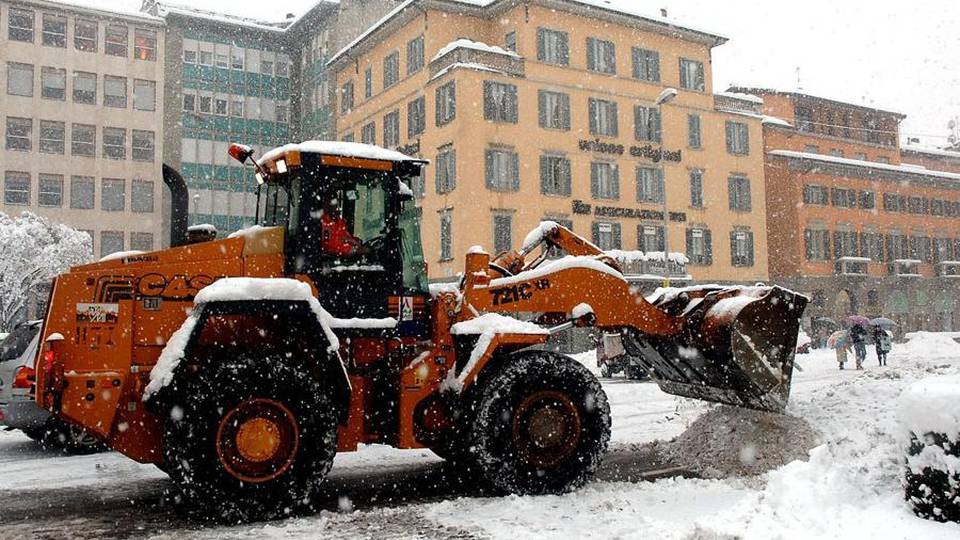 Piano neve, mezzi in tempo reale sul web Le 10 regole per evitare i disagi - Video Piano neve, mezzi in tempo reale sul web Le 10 regole per evitare i disagi - Video