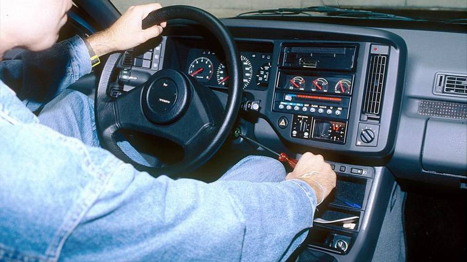 Auto, due furti l’ora in Lombardia E 500 e Punto vanno (molto) a ruba Auto, due furti l’ora in Lombardia E 500 e Punto vanno (molto) a ruba