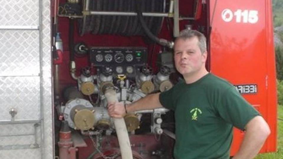 «Vigili del fuoco, anche io pompiere In divisa nel ricordo di mio papà» «Vigili del fuoco, anche io pompiere In divisa nel ricordo di mio papà»