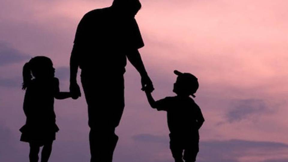 Festa del papà, ve la ricordate? La mamma resta la più coccolata Festa del papà, ve la ricordate? La mamma resta la più coccolata