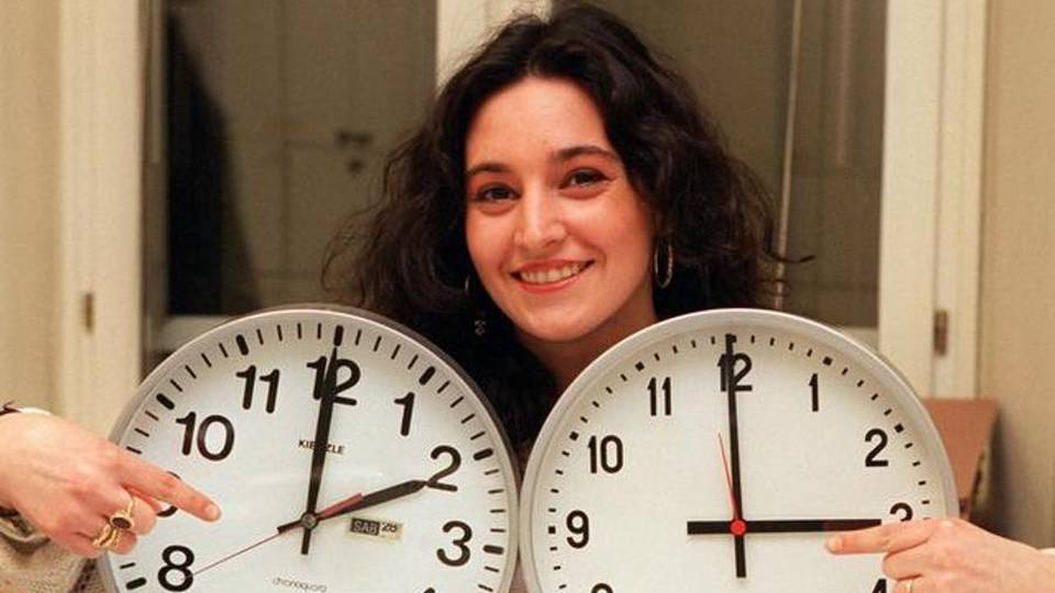 Sabato notte lancette un’ora avanti Anche il Comune risparmia energia Sabato notte lancette un’ora avanti Anche il Comune risparmia energia