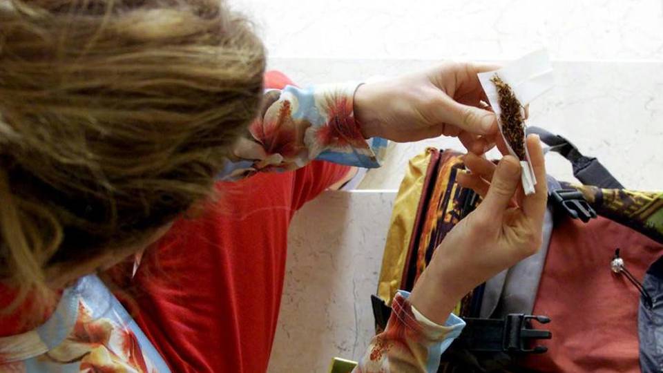 Il 2,3% degli studenti si droga ma non sa quale sostanza assume Il 2,3% degli studenti si droga ma non sa quale sostanza assume
