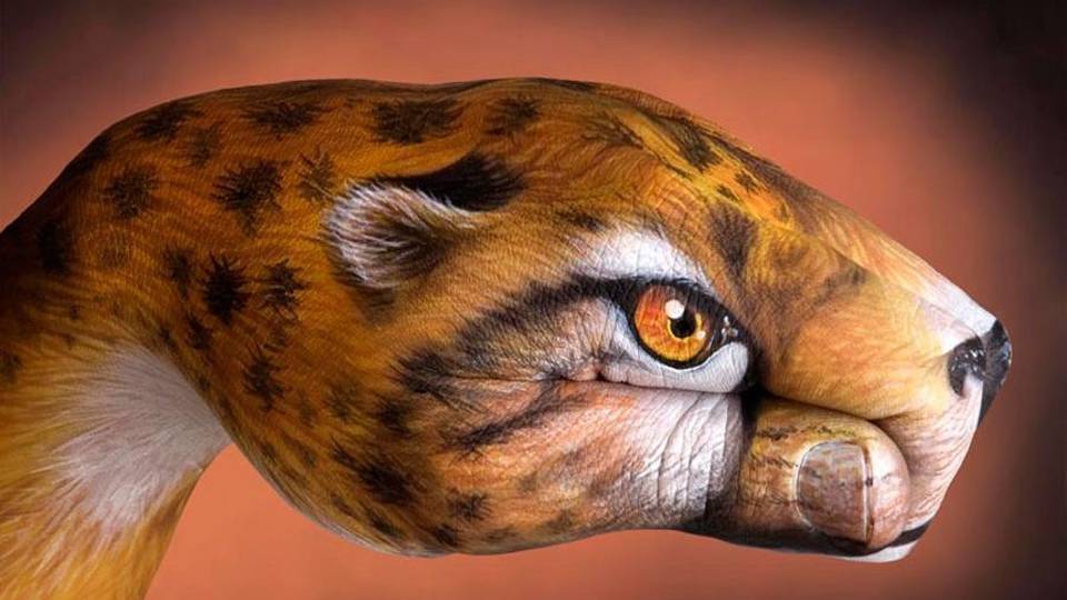 «Energia dalle nostre mani» Blue Meta e l’arte di Guido Daniele «Energia dalle nostre mani» Blue Meta e l’arte di Guido Daniele