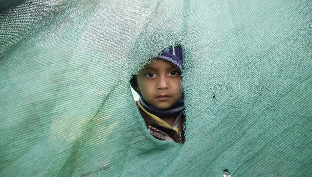 Nepal: 2 milioni minori bosognosi aiuto