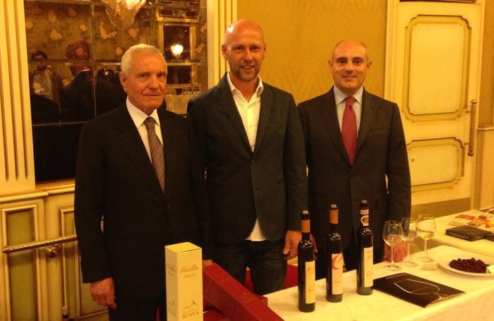 Emanuele Biava tra Nicola e Alessandro Sarzi Amadè