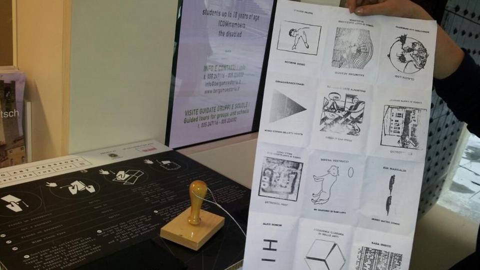 Un passaporto per Bergamo Timbri d’arte per la città. Come per i rifugi Un passaporto per Bergamo Timbri d’arte per la città. Come per i rifugi