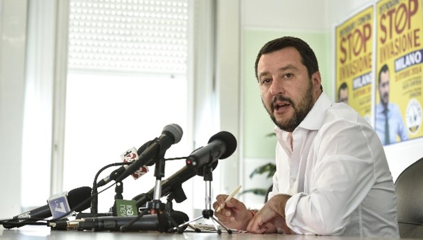 Salvini a Fornero, vai su isola deserta