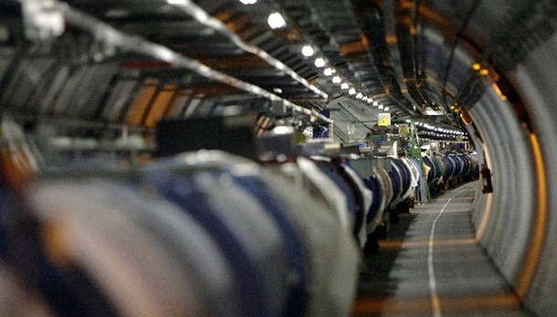 Cern, collisioni di particelle da record