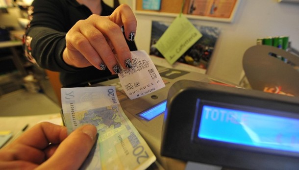 Professionisti a top,commercianti poveri