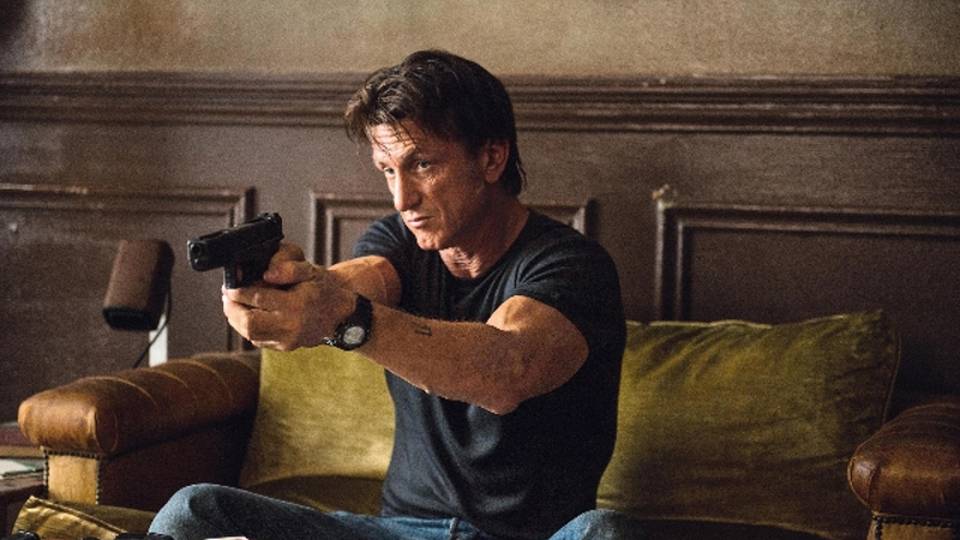 The Gunman, ecco il muscolare Sean Penn The Gunman, ecco il muscolare Sean Penn