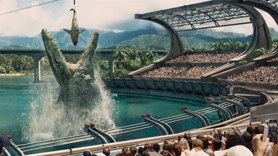 Incassi, ancora al top Jurassic World Incassi, ancora al top Jurassic World