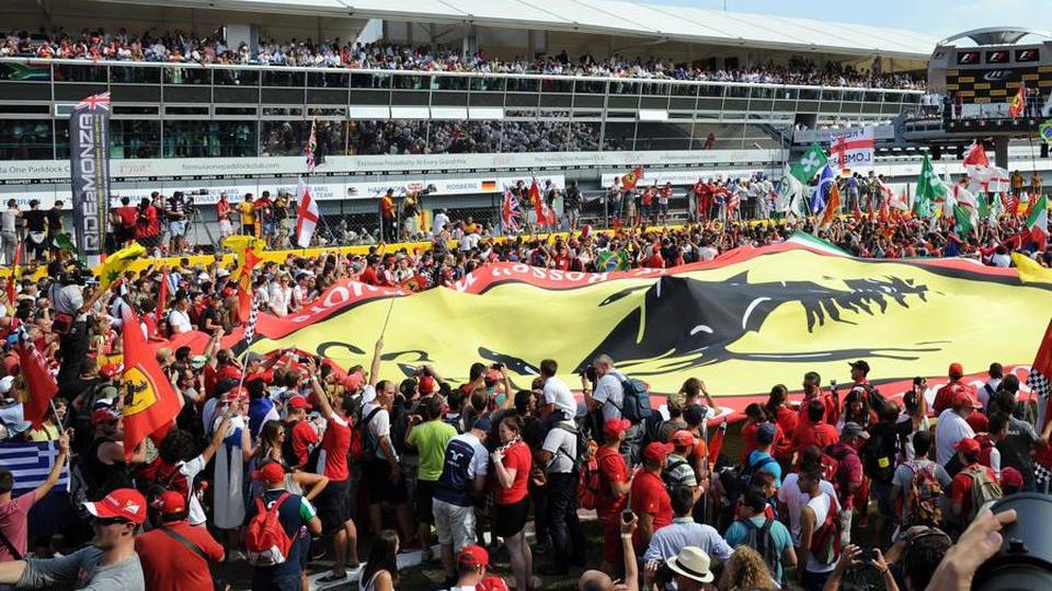 «Monza, giù le mani dal Gran Premio» La Regione lancia una raccolta firme «Monza, giù le mani dal Gran Premio» La Regione lancia una raccolta firme
