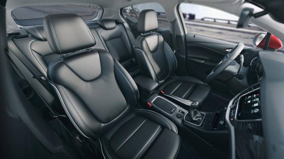 Nuova Opel Astra Una seduta wellness Nuova Opel Astra Una seduta wellness