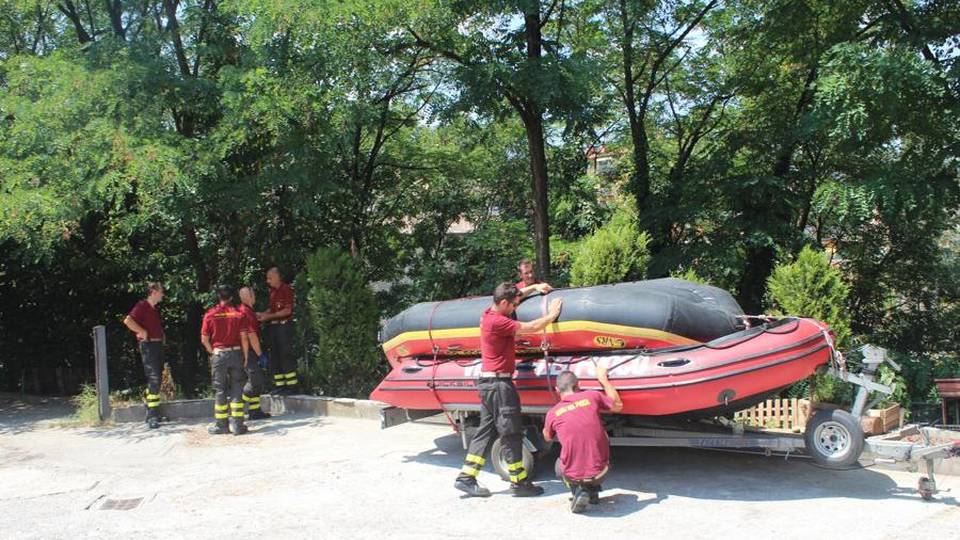 Parla il compagno del viado brasiliano: «Morto per un incidente». Oggi autopsia Parla il compagno del viado brasiliano: «Morto per un incidente». Oggi autopsia