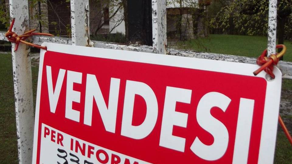 Un Paese in vendita ci toglie sicurezza Un Paese in vendita ci toglie sicurezza