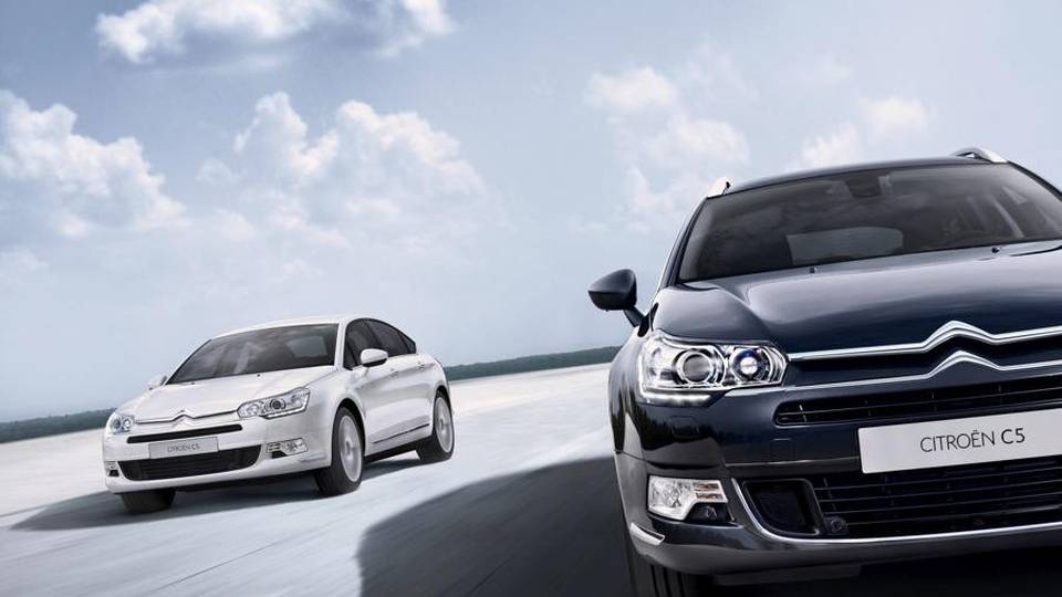 Citroen C5, nuovi motori per Berlina e Tourer Citroen C5, nuovi motori per Berlina e Tourer