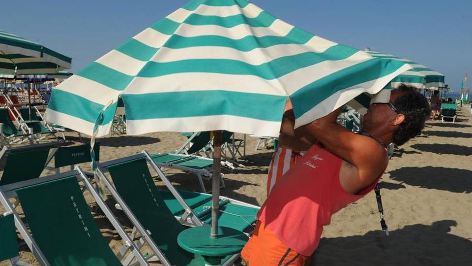 Incredibile estate... C’è bello e fa caldo Incredibile estate... C’è bello e fa caldo