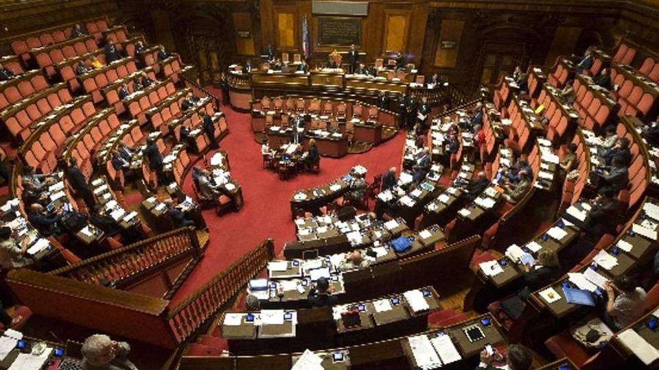 Si sviluppa il Sud se lo Stato è anti Stato Si sviluppa il Sud se lo Stato è anti Stato