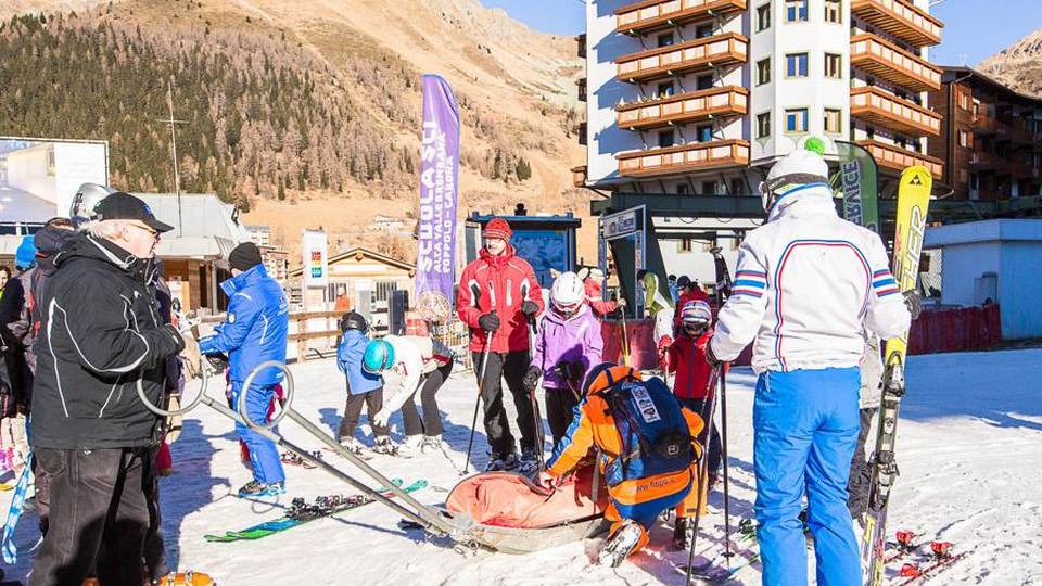 Capodanno sugli sci nelle valli Poca neve, ma buone presenze - Video Capodanno sugli sci nelle valli Poca neve, ma buone presenze - Video