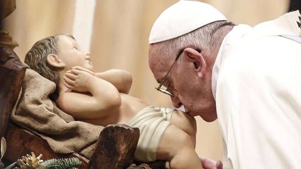 Il Papa all’Angelus: pace da conquistare E saluta i fedeli dell’oratorio di Stezzano Il Papa all’Angelus: pace da conquistare E saluta i fedeli dell’oratorio di Stezzano