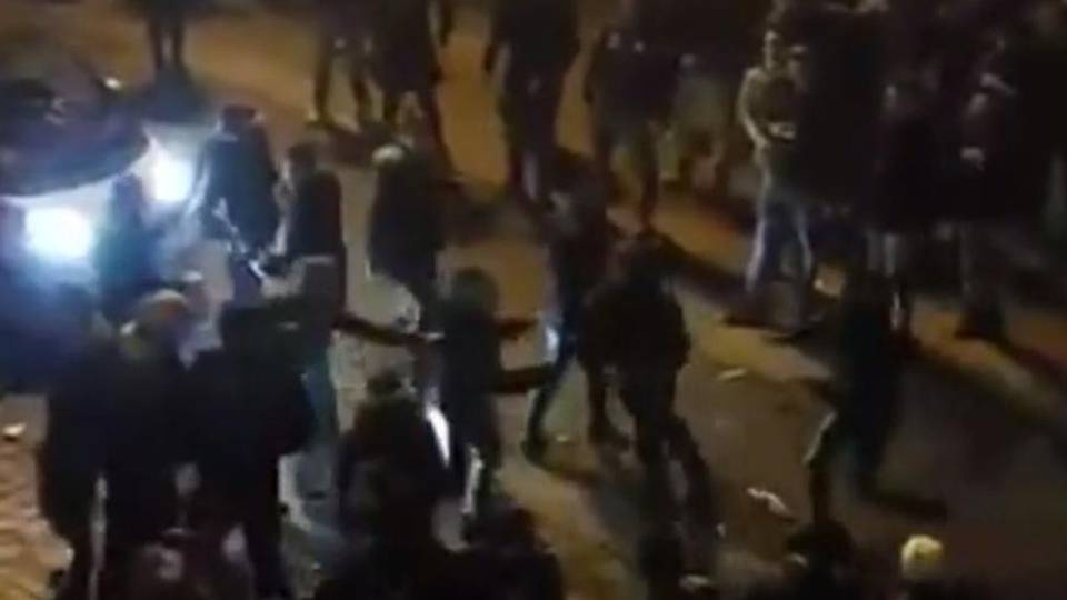 Una rissa a Branzi a Capodanno Nessun ferito, ma il video fa il giro del web Una rissa a Branzi a Capodanno Nessun ferito, ma il video fa il giro del web