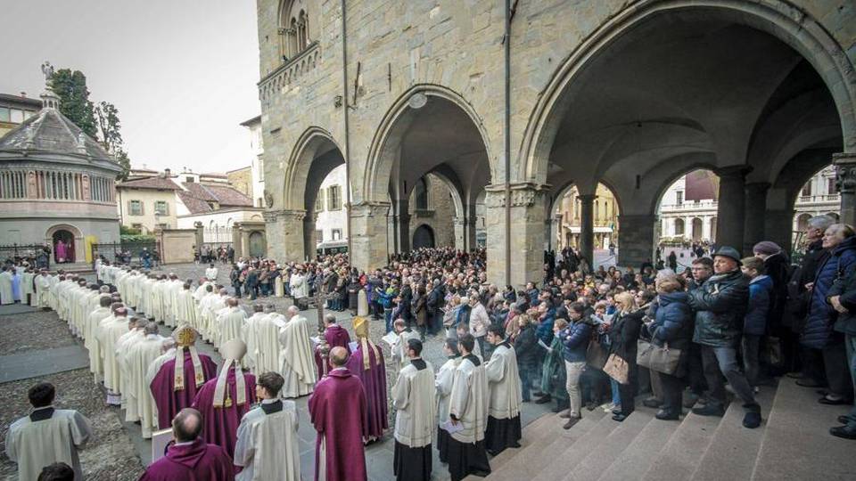Si chiude il Giubileo della Misericordia Domenica Messa in diretta su Bg Tv Si chiude il Giubileo della Misericordia Domenica Messa in diretta su Bg Tv