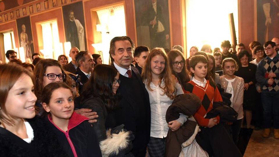 Il maestro alla politica «Serve più armonia» Il maestro alla politica «Serve più armonia»