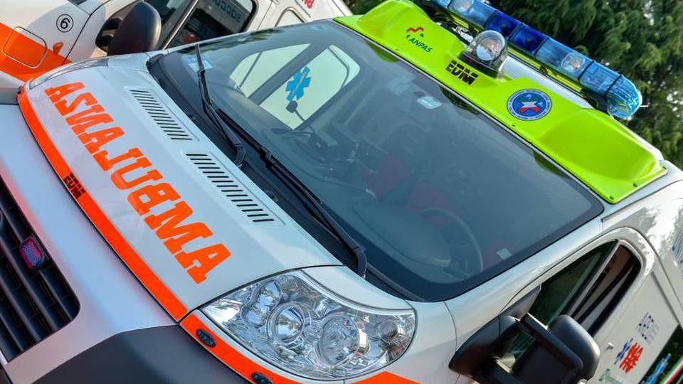 Auto contromano a Natale, l’appello: «La mia macchina distrutta. Cerco il pirata» Auto contromano a Natale, l’appello: «La mia macchina distrutta. Cerco il pirata»